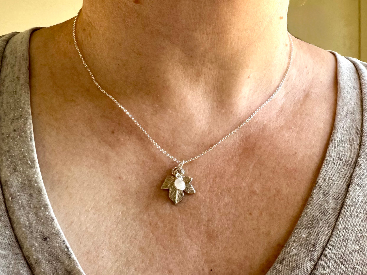 Silver Ivy Leaf and Moonstone pendant
