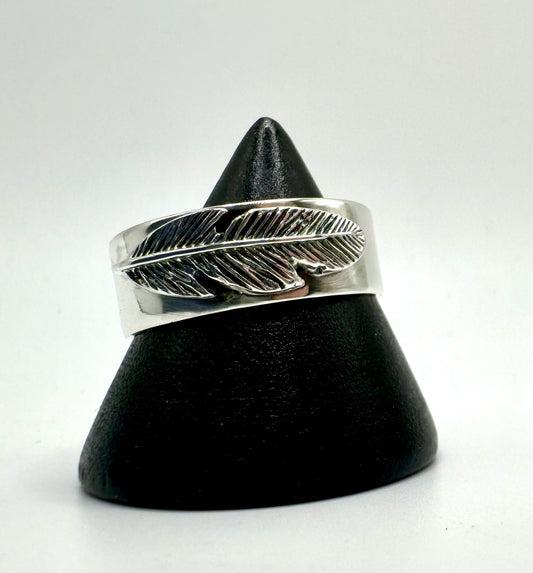 Silver Feather Ring