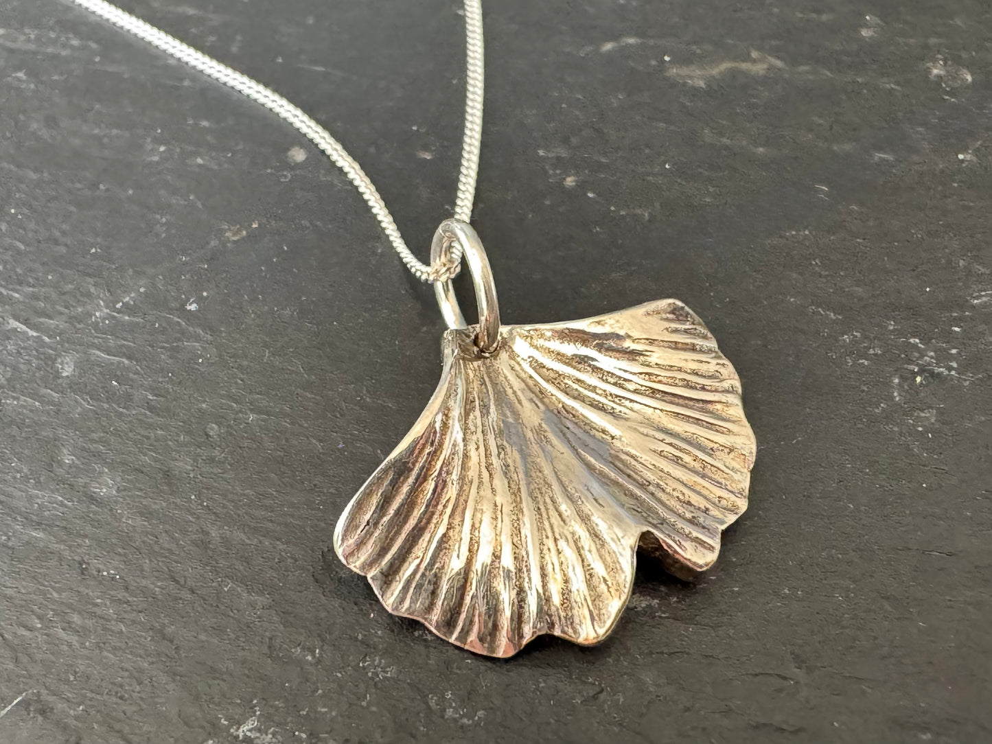 Ginkgo leaf silver pendant necklace