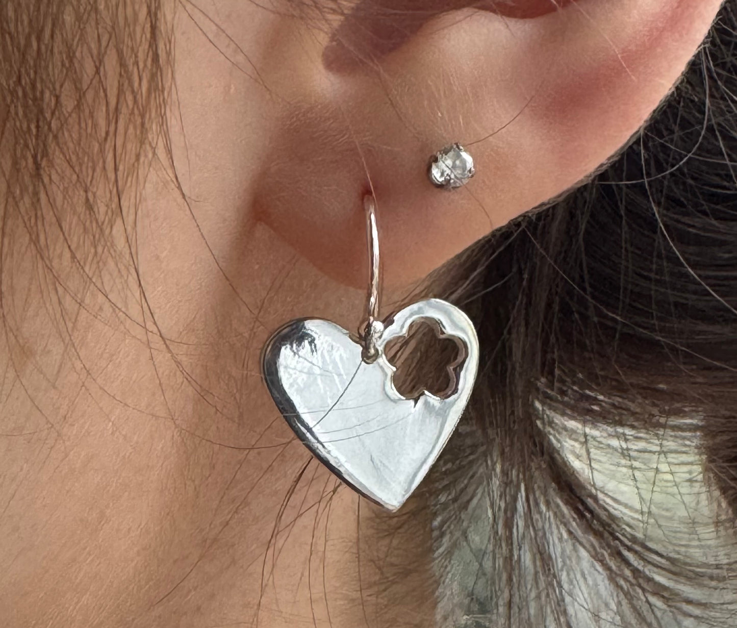 Handmade silver forget-me-not dangly heart earrings