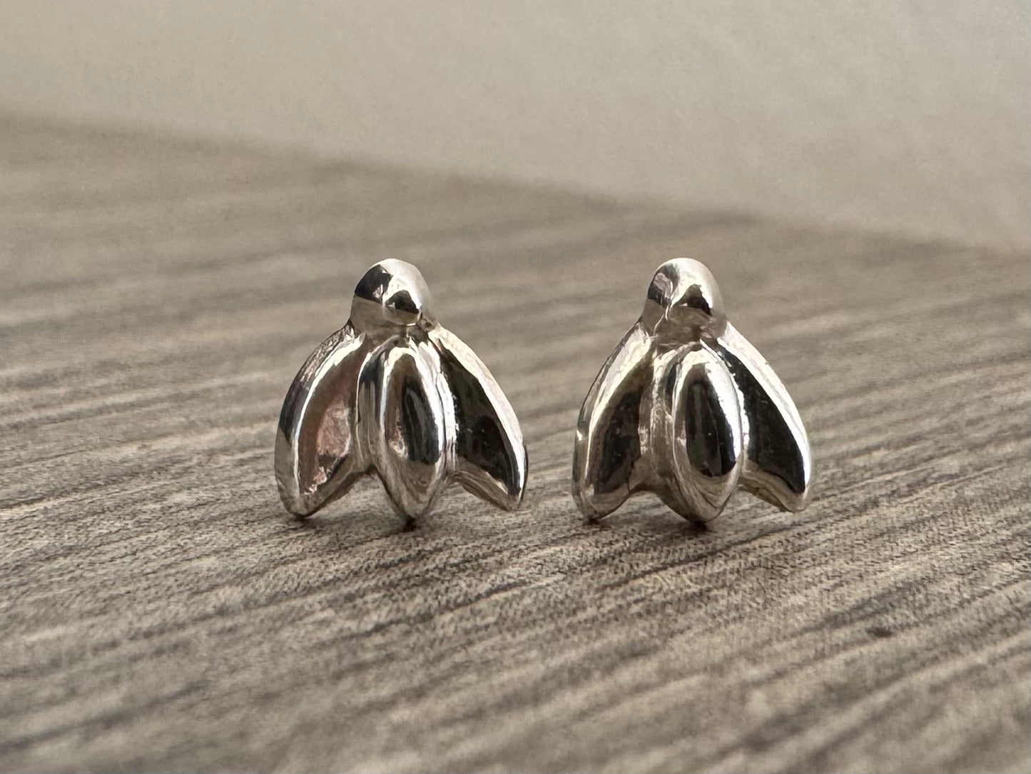 Snowdrop silver studs