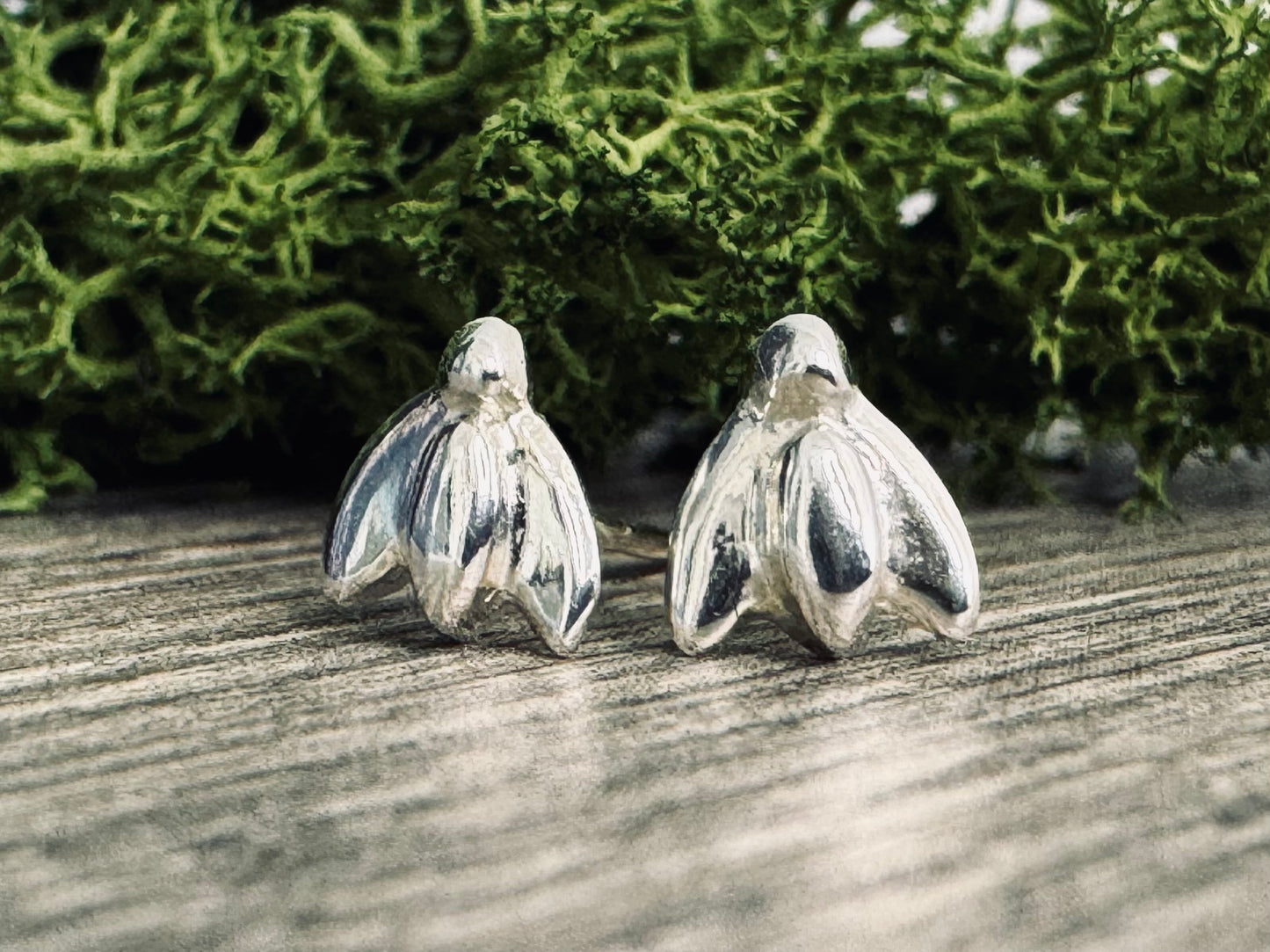 Snowdrop silver studs