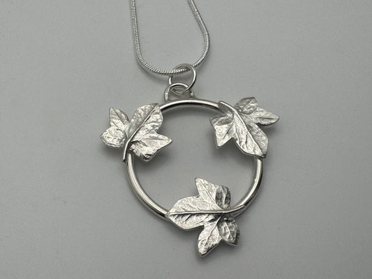 Ivy trio silver pendant