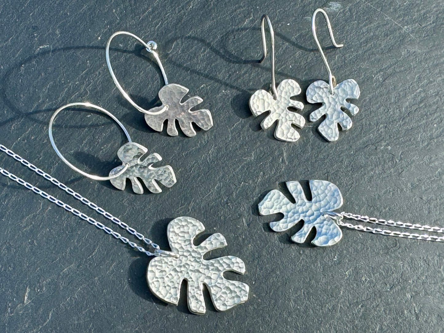 Monstera leaf dangly silver earrings