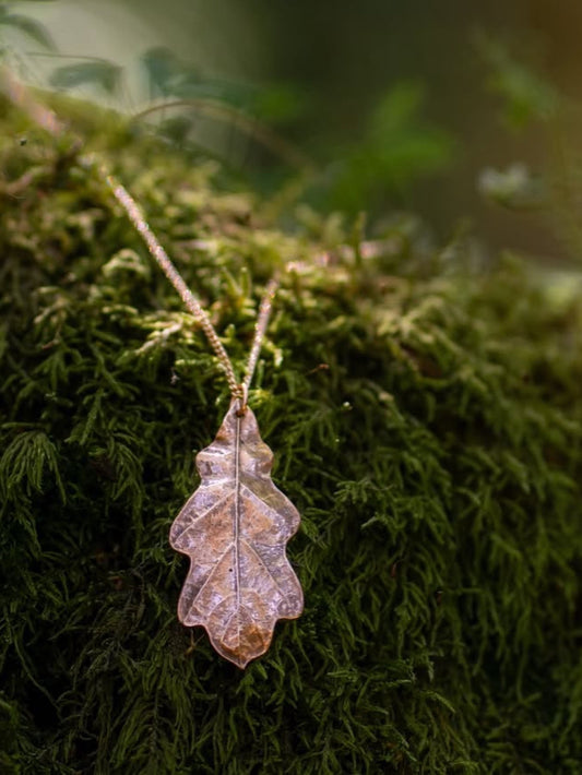 Copper oak leaf pendant