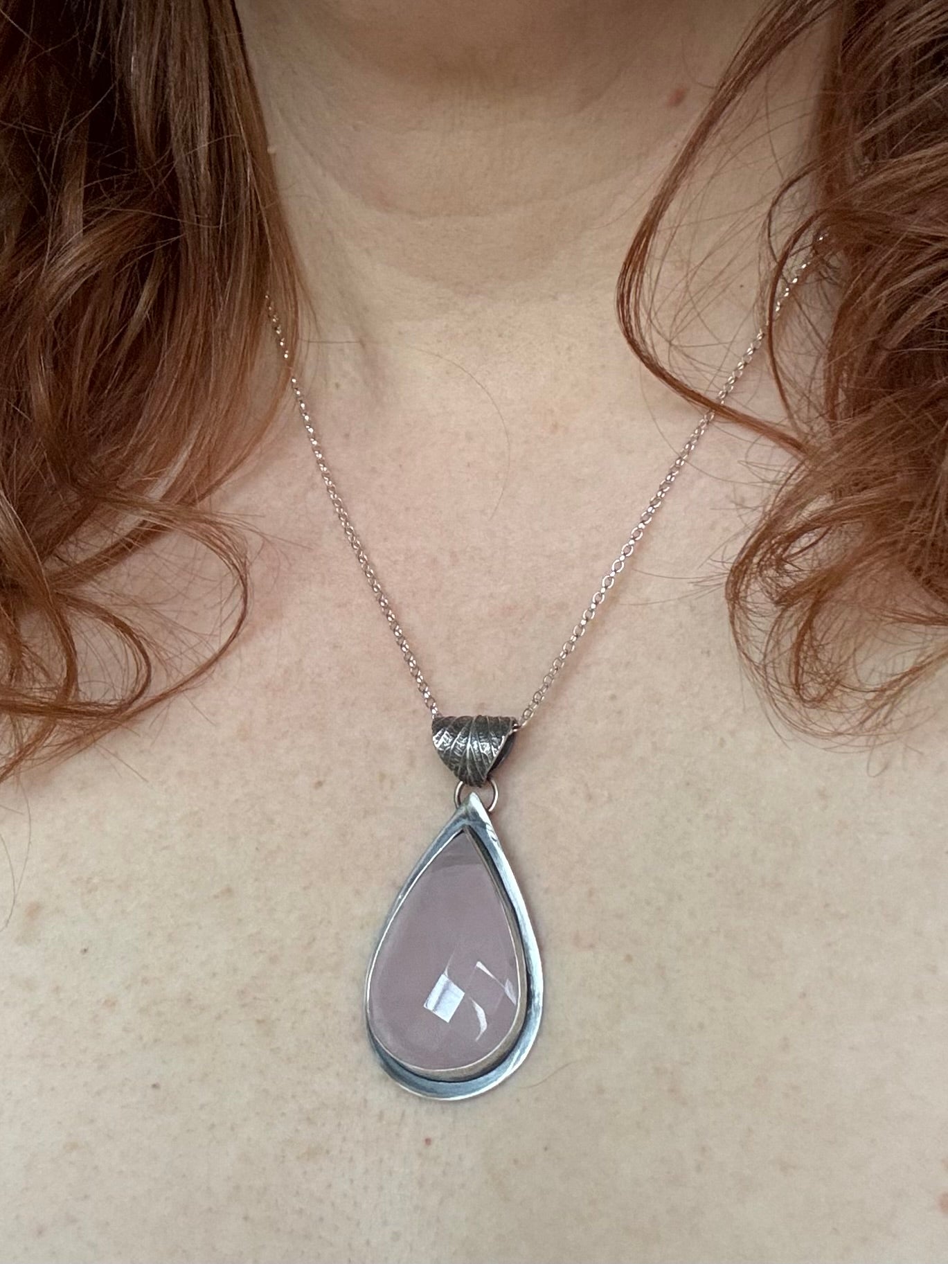 Rose quartz silver pendant