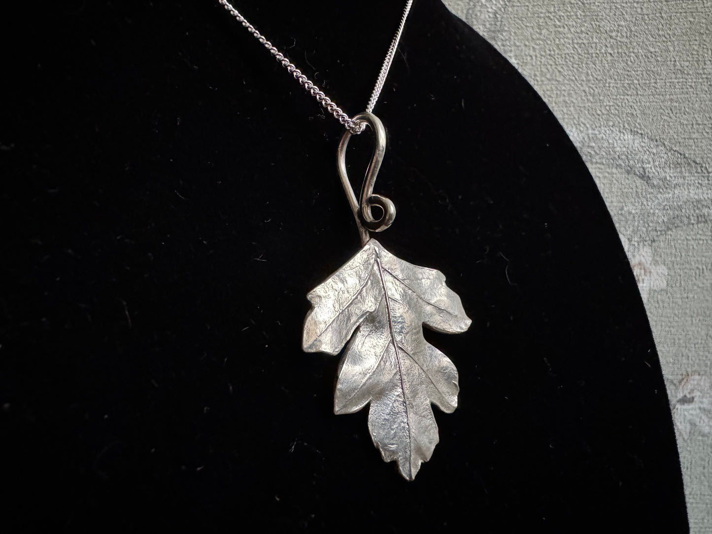 Silver hawthorn leaf pendant 