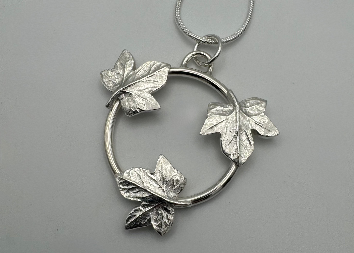 Ivy trio silver pendant